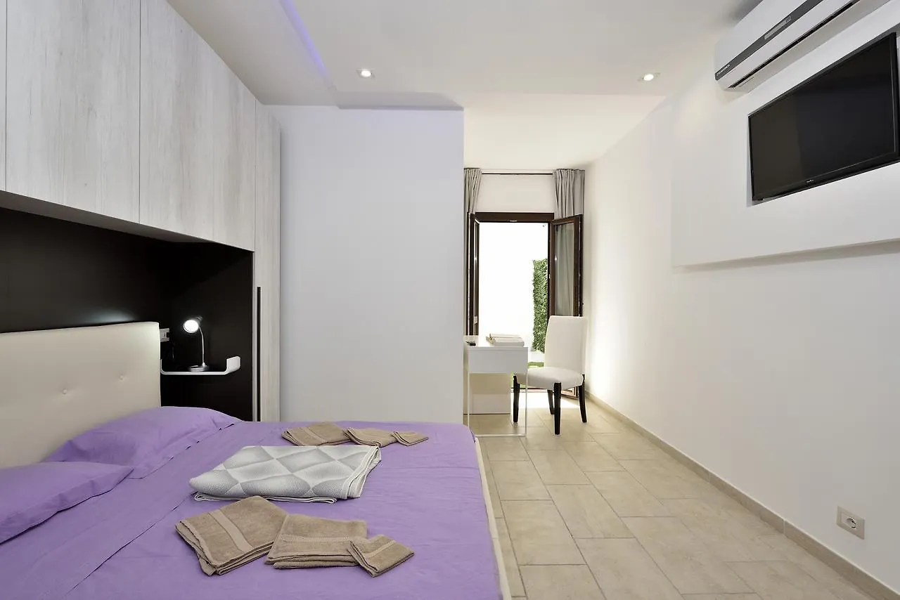 B&B La Torre Loceri ゲストハウス